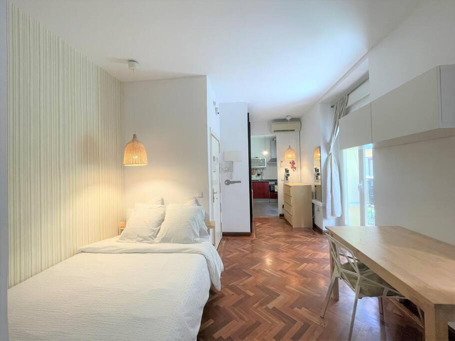Exclusivo Y Acogedor Apartamento Con Balcon En Chueca, Con Aire Acondicionado Y Calefaccion Madrid Esterno foto