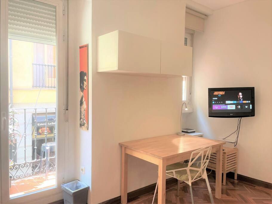 Exclusivo Y Acogedor Apartamento Con Balcon En Chueca, Con Aire Acondicionado Y Calefaccion Madrid Esterno foto